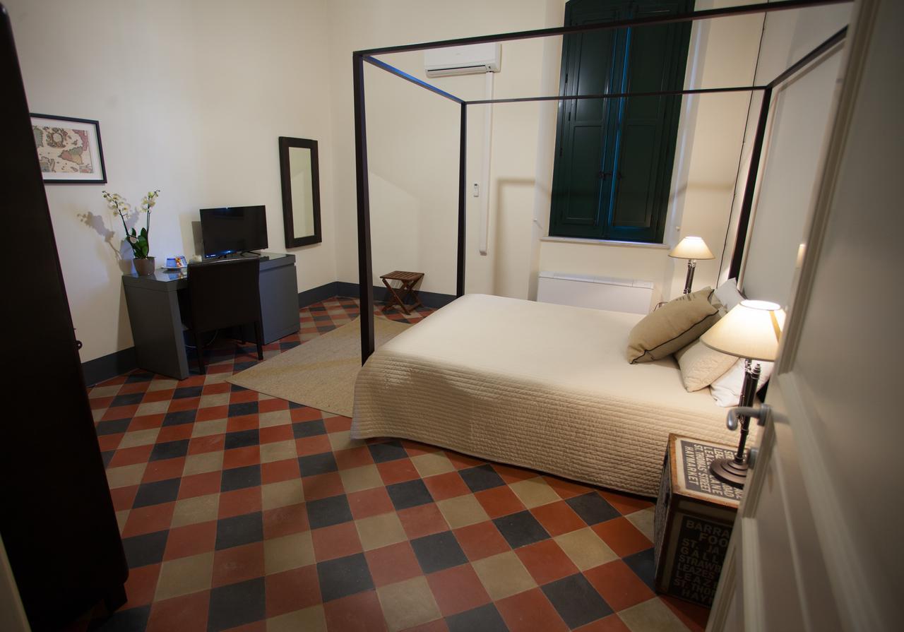 Bed and Breakfast Le Stanze Del Capotreno à Bagheria Extérieur photo